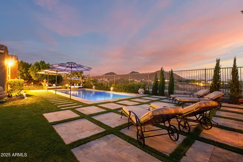 9543 Whitehorn Way, Peoria, AZ 85383
