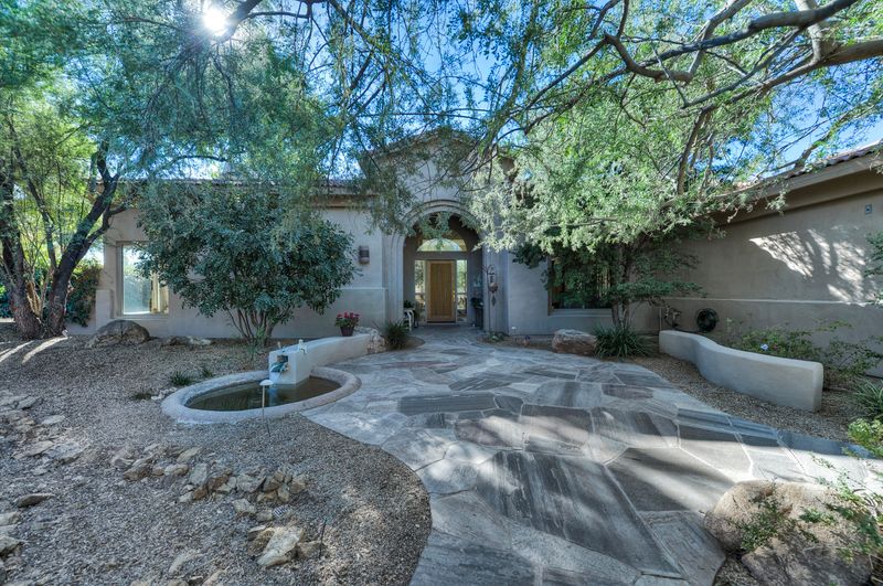 9545 E Sutherland Way, Scottsdale, AZ 85262