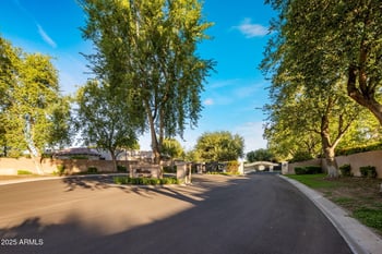 9547 55th St, Paradise Valley, AZ 85253