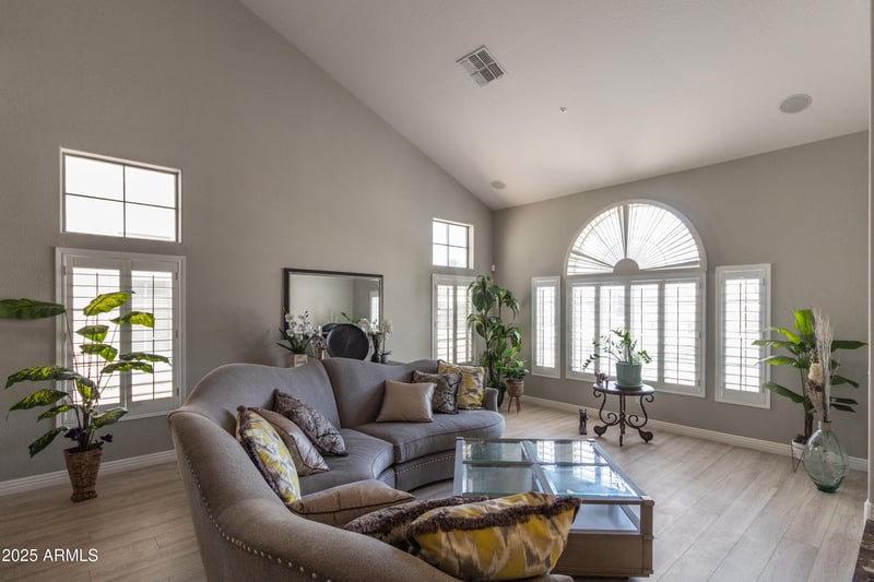 9548 Keyser Dr, Peoria, AZ 85383