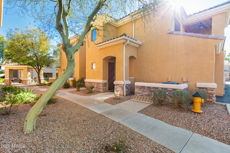 955 Knox Rd #244, Chandler, AZ 85225
