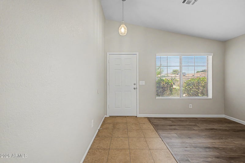 955 Monteleone St, San Tan Valley, AZ 85140