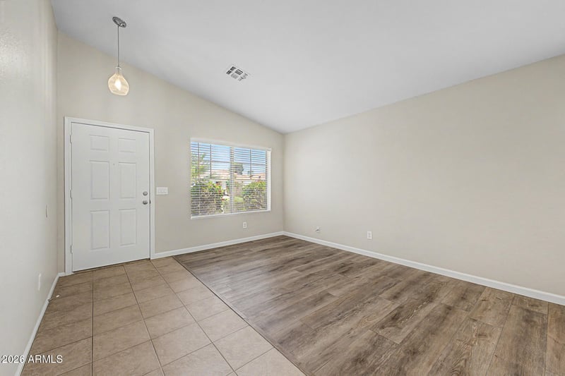 955 Monteleone St, San Tan Valley, AZ 85140