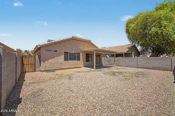955 Monteleone St, San Tan Valley, AZ 85140