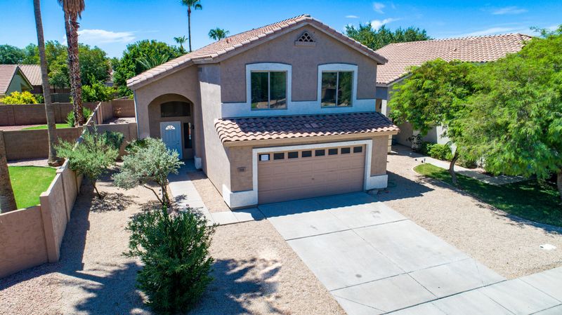 955 E Windsor Dr, Gilbert, AZ 85296
