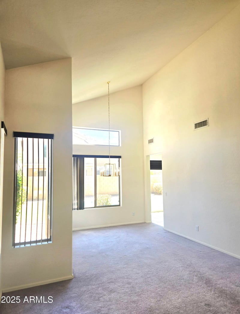 955 Laurel Ave, Gilbert, AZ 85233