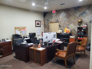 955 Main St, Mesa, AZ 85203