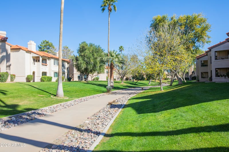 9550 94th Pl #109, Scottsdale, AZ 85258
