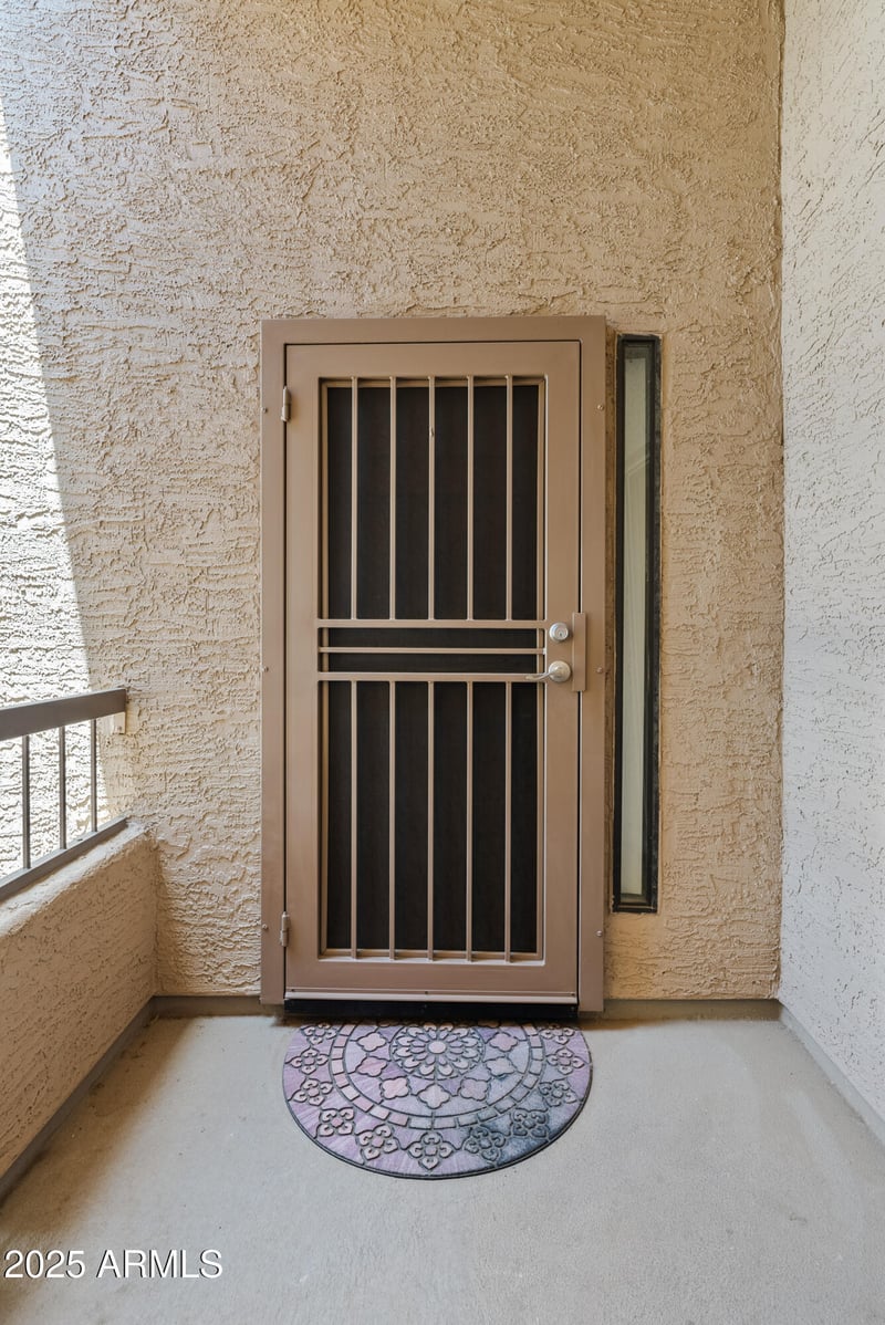9550 94th Pl #204, Scottsdale, AZ 85258