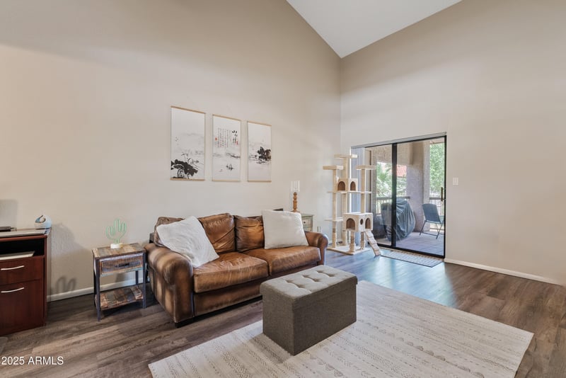 9550 94th Pl #204, Scottsdale, AZ 85258