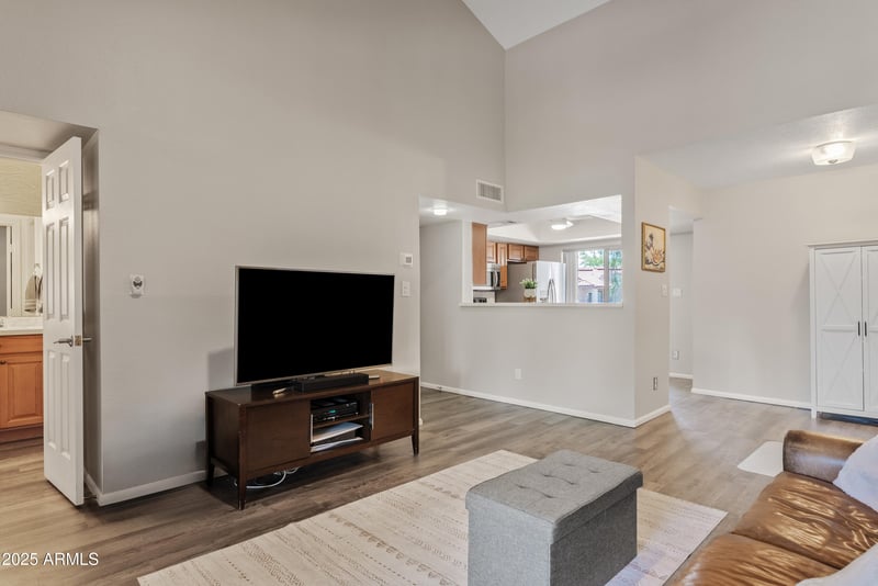 9550 94th Pl #204, Scottsdale, AZ 85258
