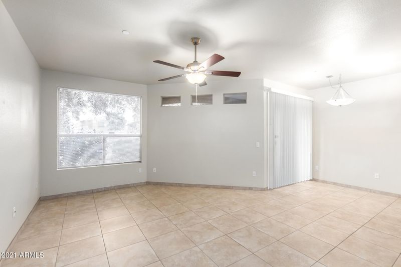 9550 E Thunderbird Rd #110, Scottsdale, AZ 85260
