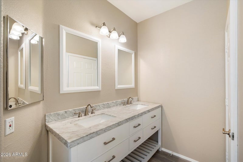 9550 Thunderbird Rd #213, Scottsdale, AZ 85260