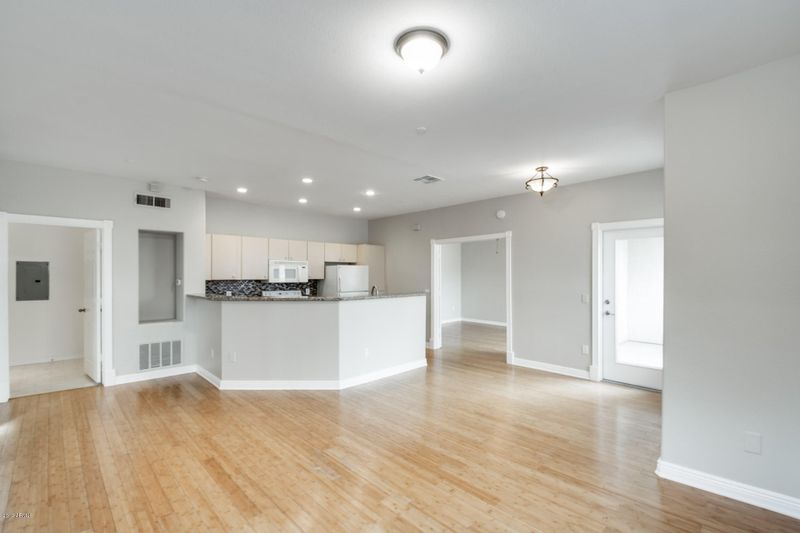 9550 E Thunderbird Rd #222, Scottsdale, AZ 85260