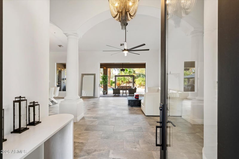9550 Yucca St, Scottsdale, AZ 85260