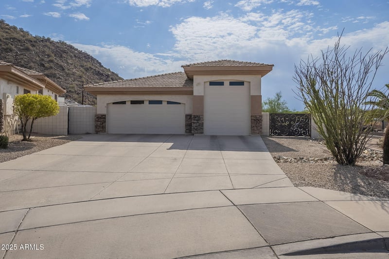9550 Hannibal Cir, Mesa, AZ 85207