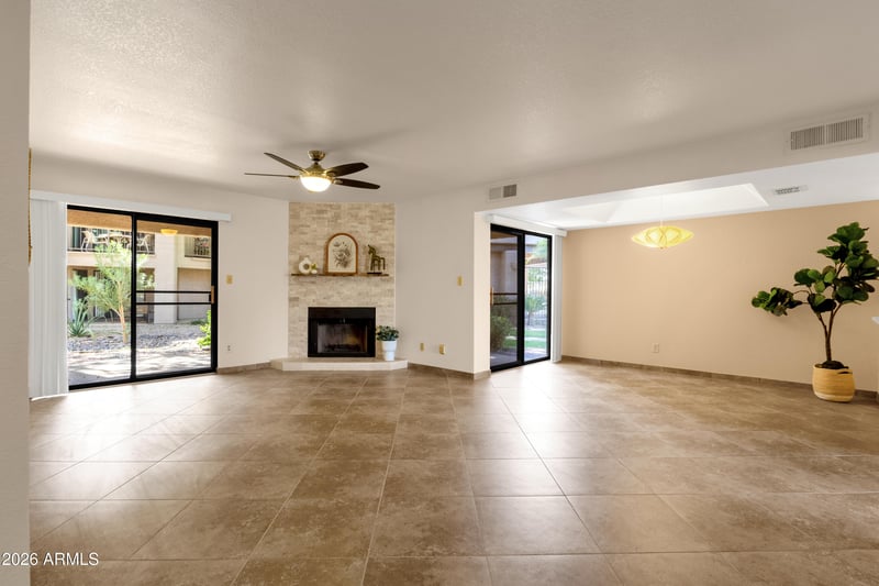 9550 N 94th Pl #117, Scottsdale, AZ 85258