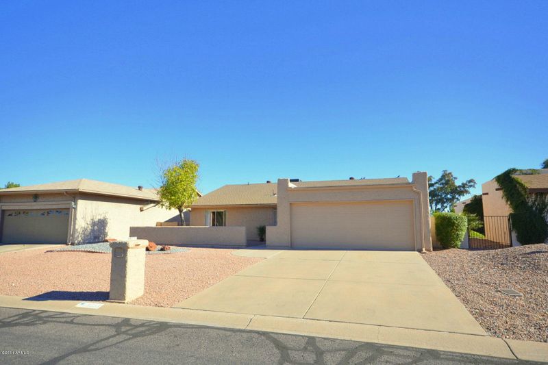 9553 E Fairway Blvd, Sun Lakes, AZ 85248