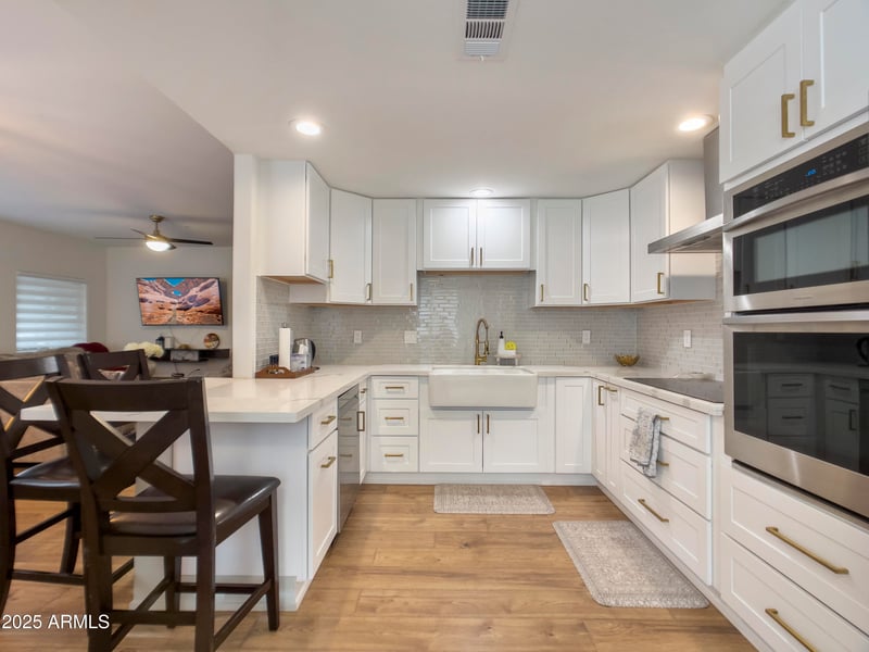 9555 Raintree Dr #1060, Scottsdale, AZ 85260