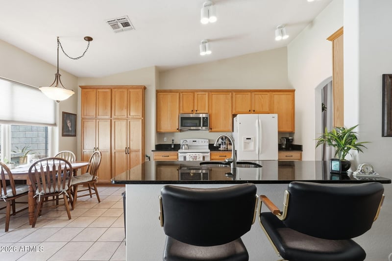 9557 E Lockwood Cir, Mesa, AZ 85207