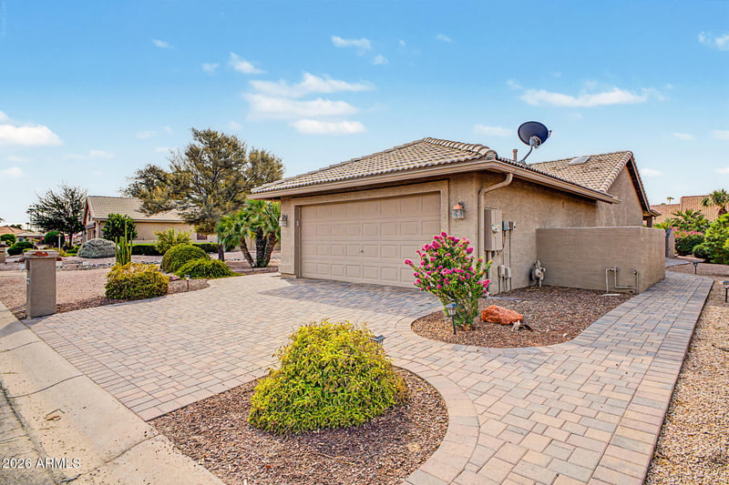 9559 E Sunburst Dr, Sun Lakes, AZ 85248