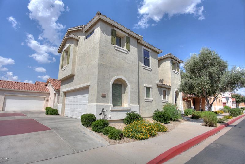 956 E Ranch Rd, Gilbert, AZ 85296