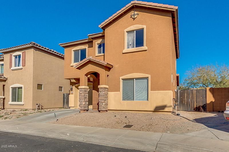 9560 E Bramble Ave, Mesa, AZ 85208