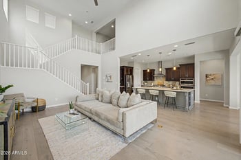 9565 Patrick Ln, Peoria, AZ 85383