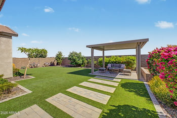 9565 Patrick Ln, Peoria, AZ 85383