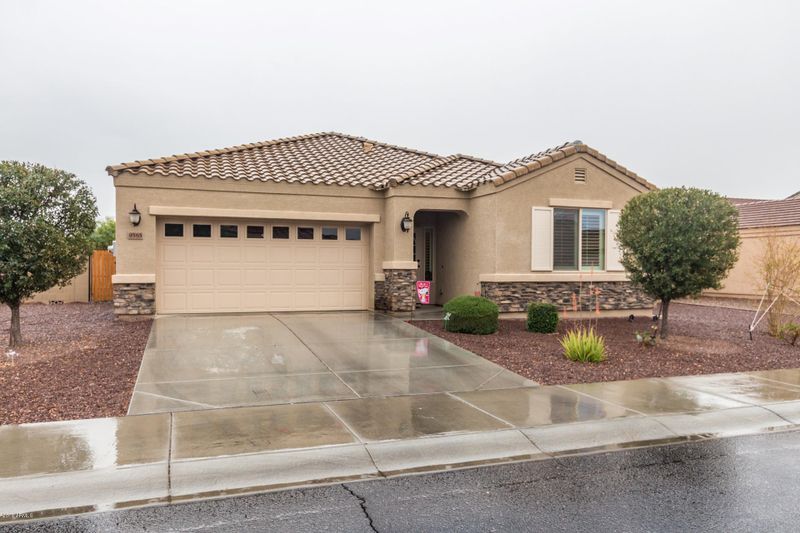 9565 W Deanna Dr, Peoria, AZ 85382