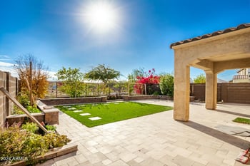 9567 Robin Ln, Peoria, AZ 85383
