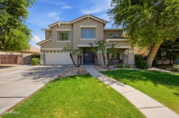 957 Chelsea Dr, San Tan Valley, AZ 85140