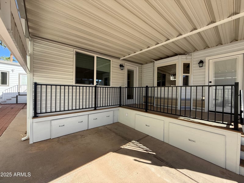 957 Oxide Dr, Apache Junction, AZ 85119