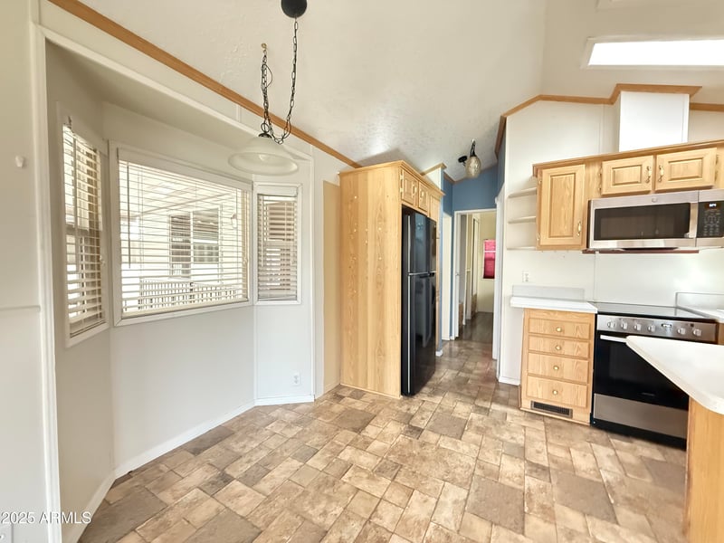 957 Oxide Dr, Apache Junction, AZ 85119