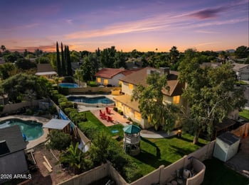 957 Salem Cir, Mesa, AZ 85205