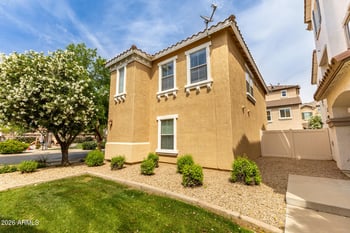 957 W Wendy Way, Gilbert, AZ 85233
