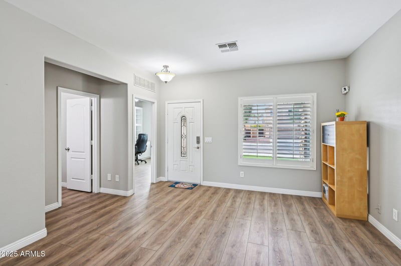 9574 Quail Ave, Peoria, AZ 85382
