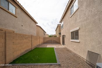 9575 N 82nd Ln, Peoria, AZ 85345