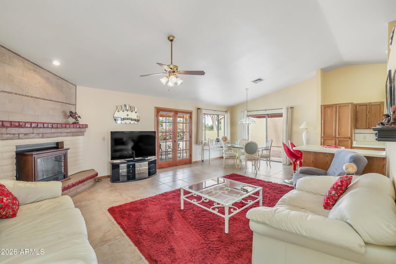 9580 Fairway Blvd, Sun Lakes, AZ 85248