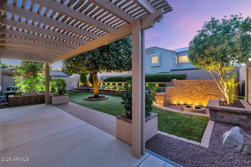 9582 Albert Ln, Peoria, AZ 85382