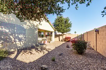 959 Desert Seasons Dr, San Tan Valley, AZ 85143