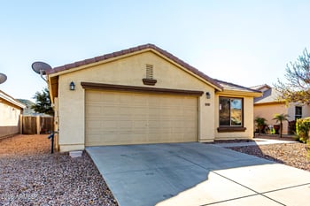 959 Desert Seasons Dr, San Tan Valley, AZ 85143