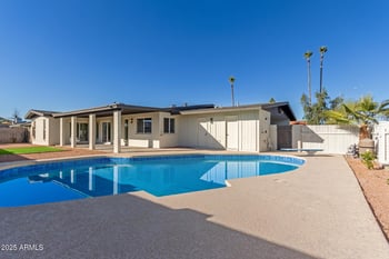 959 Fairfield St, Mesa, AZ 85203