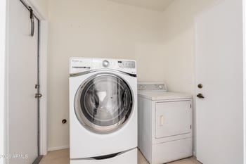 9596 Windrose Dr, Scottsdale, AZ 85260