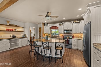 960 Mclean Dr, Wickenburg, AZ 85390