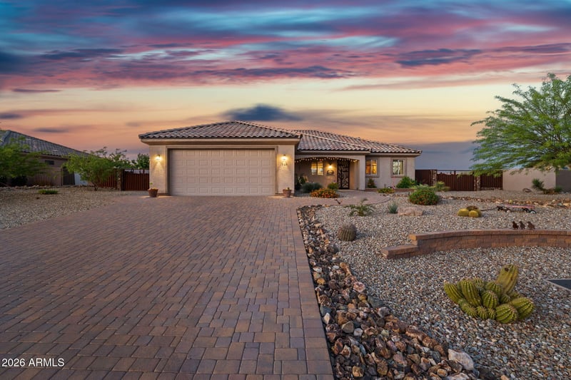 960 Mclean Dr, Wickenburg, AZ 85390