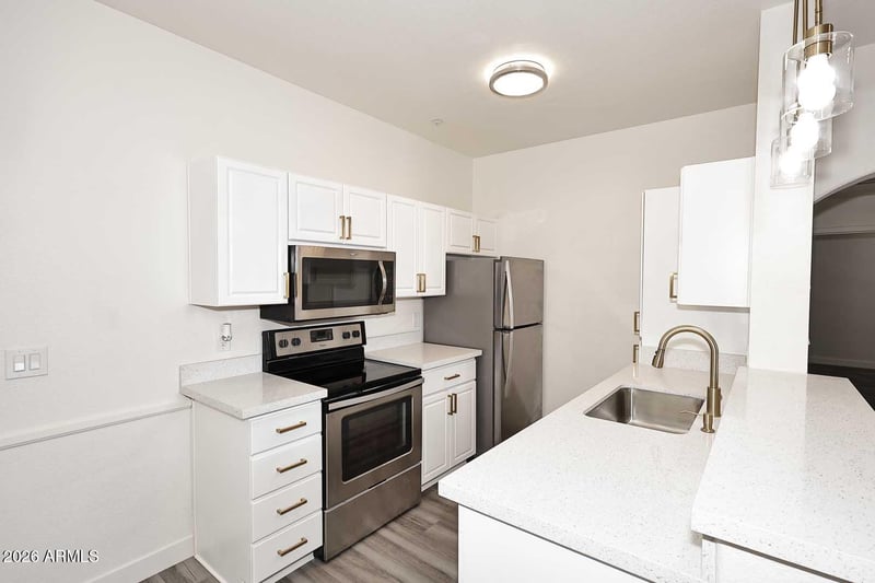 9600 96th St #202, Scottsdale, AZ 85258