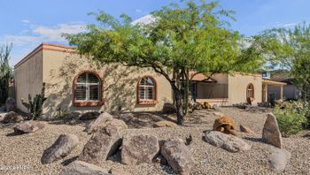 9601 N 35th Pl, Phoenix, AZ 85028