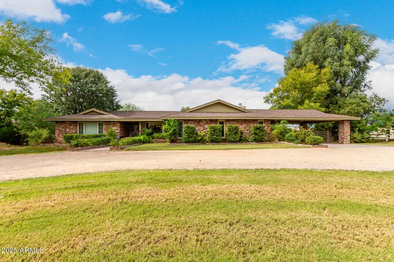 9602 157th Pl, Gilbert, AZ 85234