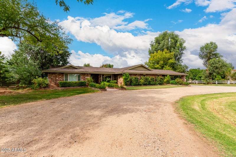 9602 157th Pl, Gilbert, AZ 85234